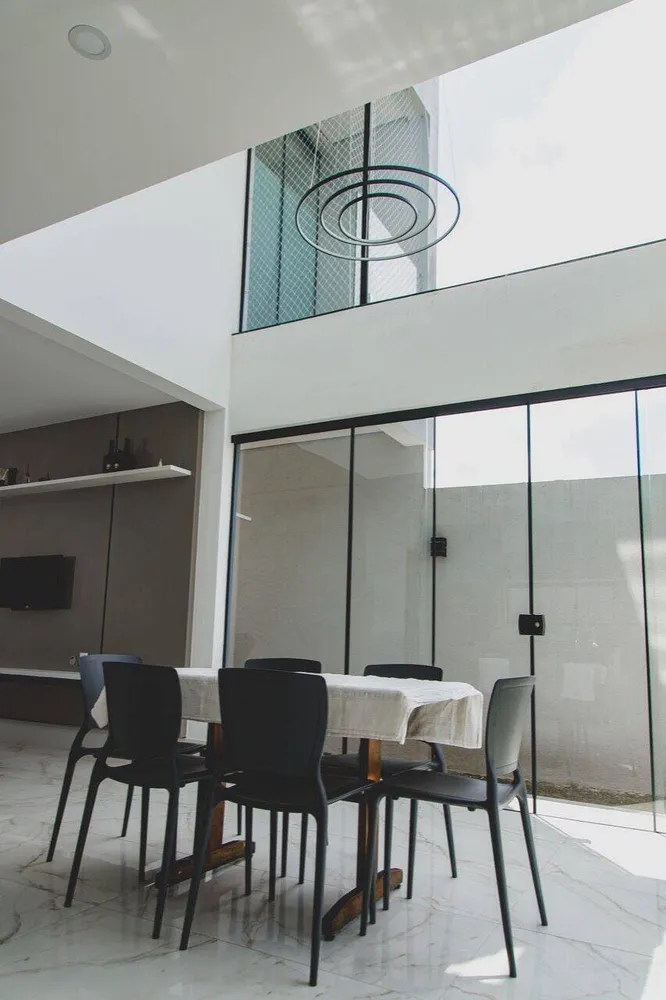 Casa, 3 quartos, 250 m² - Foto 6