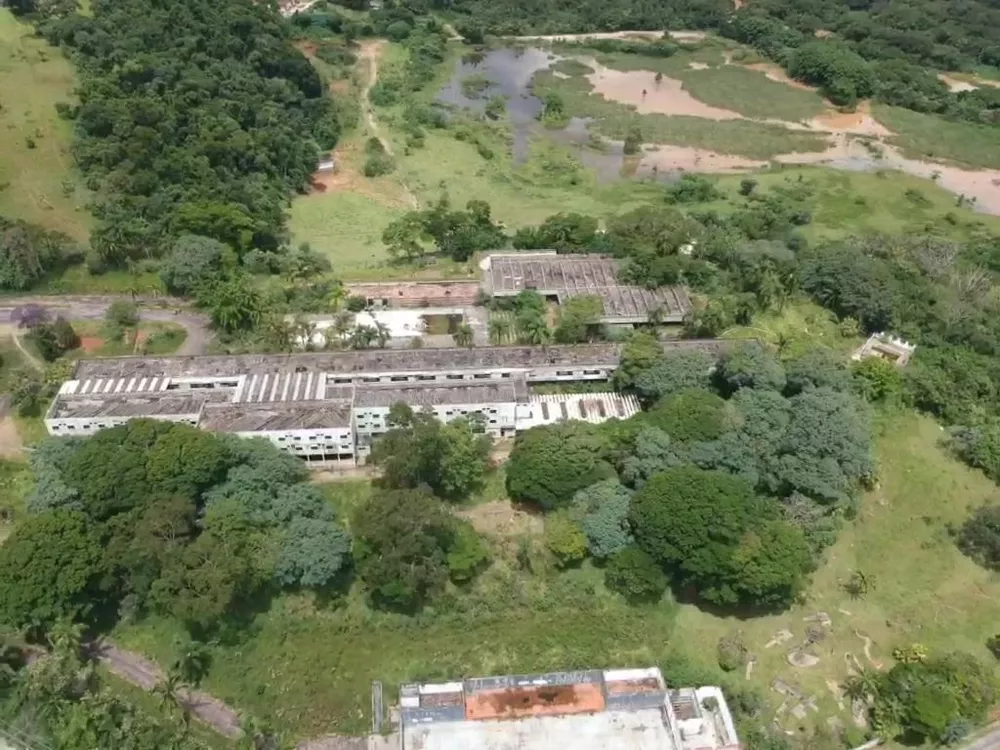 Prédio Inteiro, 318477 m² - Foto 1