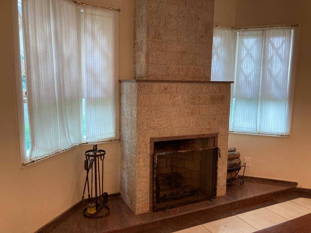 Chácara à venda com 6 quartos, 3902m² - Foto 13