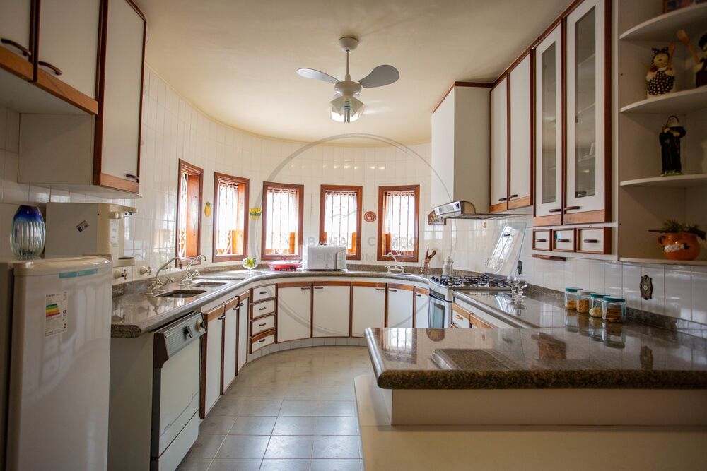 Casa, 4 quartos, 1800 m² - Foto 2