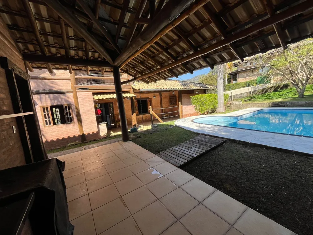 Chácara, 4 quartos, 1347 m² - Foto 4