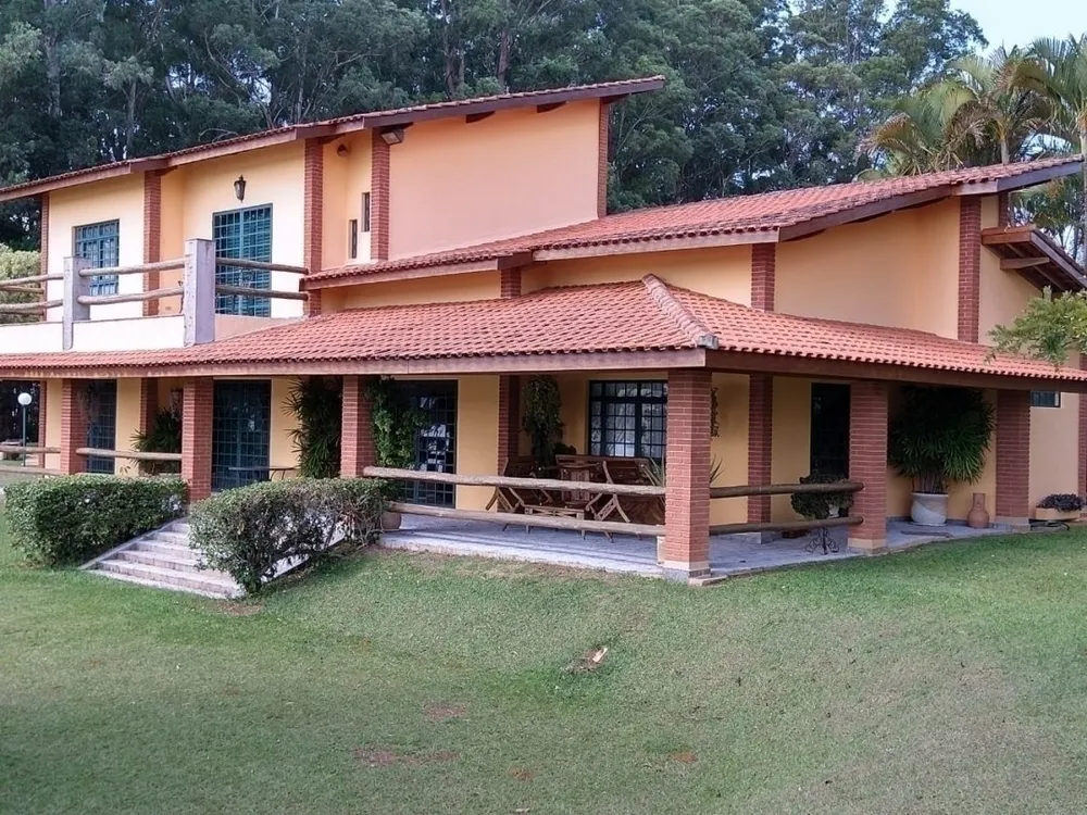Chácara, 4 quartos, 6000 m² - Foto 1
