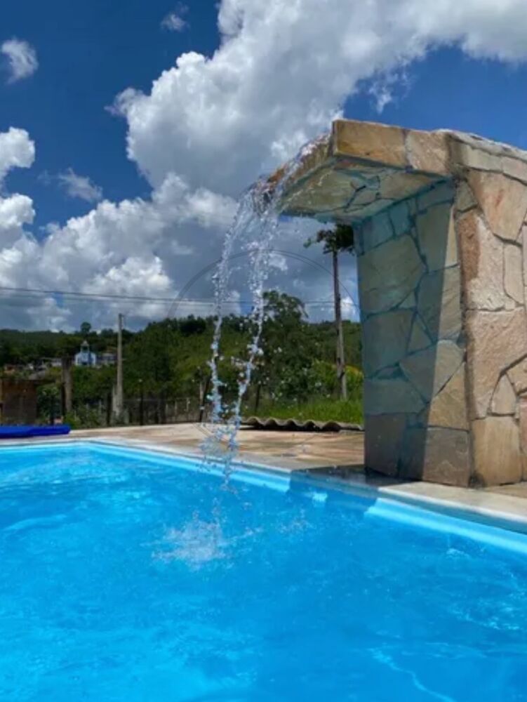 Chácara à venda com 2 quartos, 1000m² - Foto 3