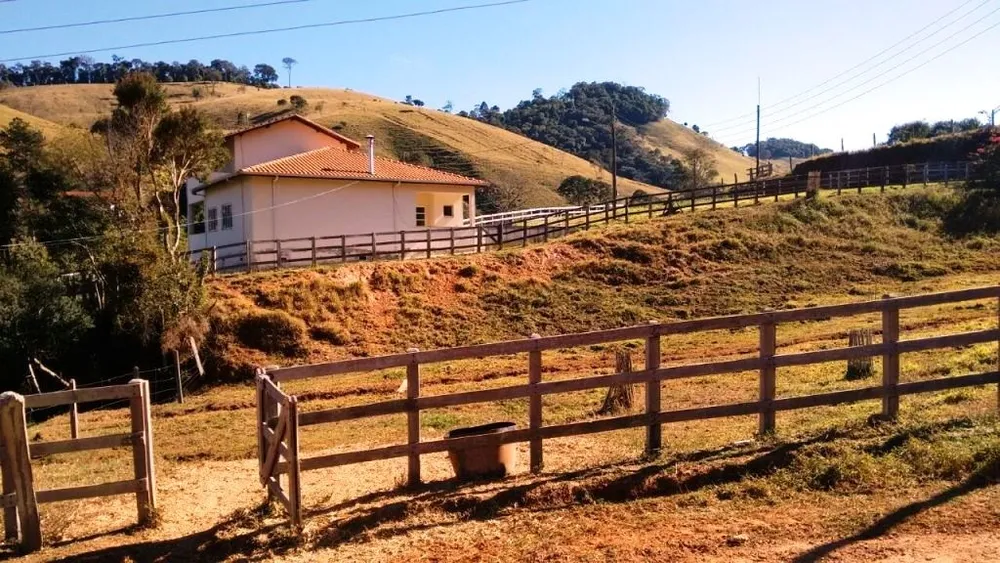 Fazenda, 242 hectares - Foto 1
