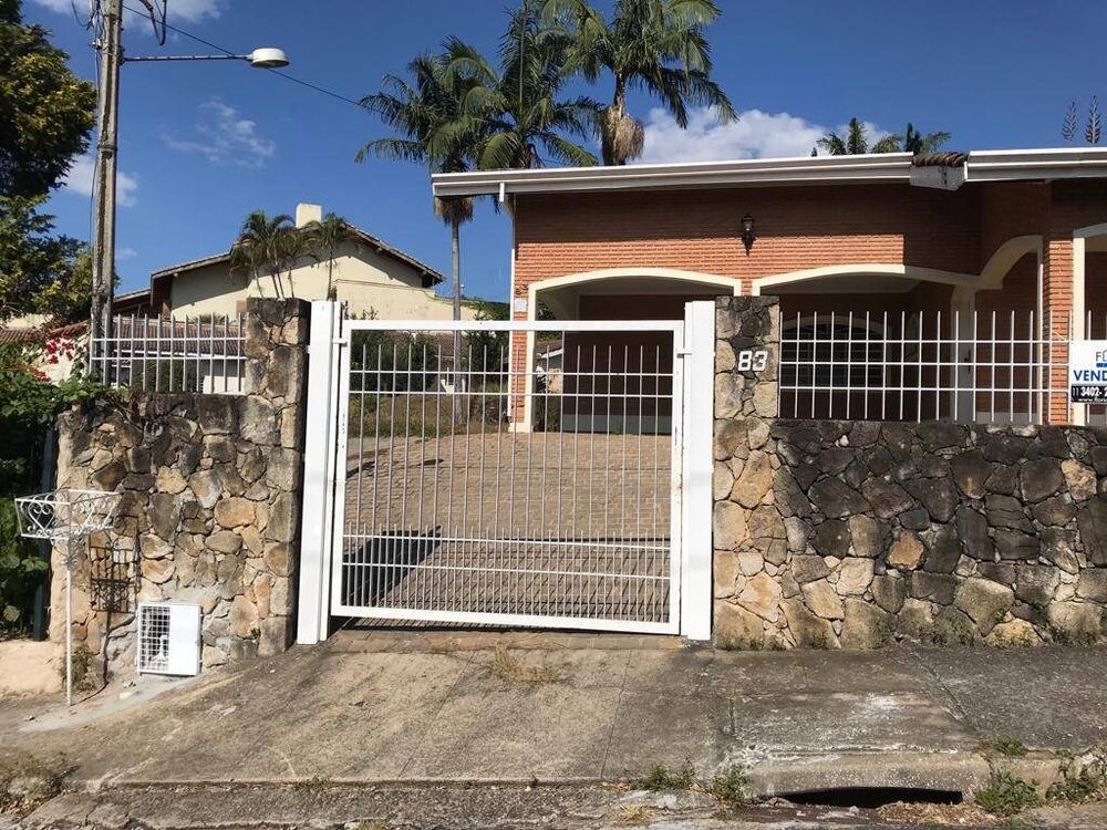 Casa, 4 quartos, 1885 m² - Foto 1