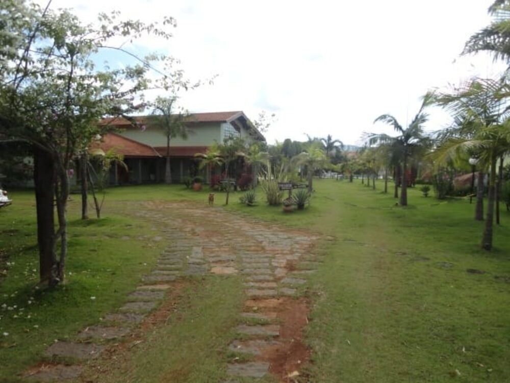 Sítio à venda com 5 quartos, 30000m² - Foto 2