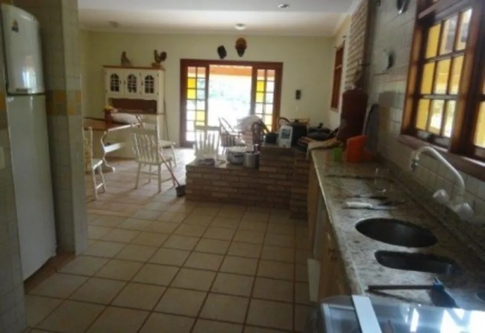 Chácara, 6 quartos, 3600 m² - Foto 6