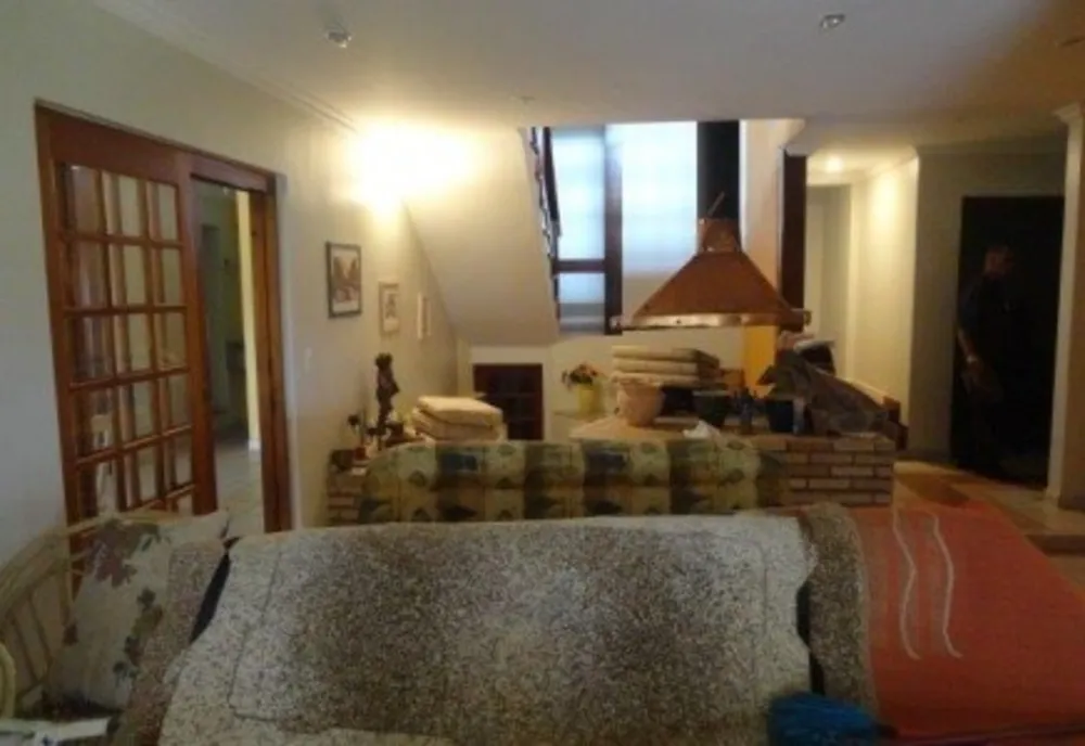 Chácara, 6 quartos, 3600 m² - Foto 9