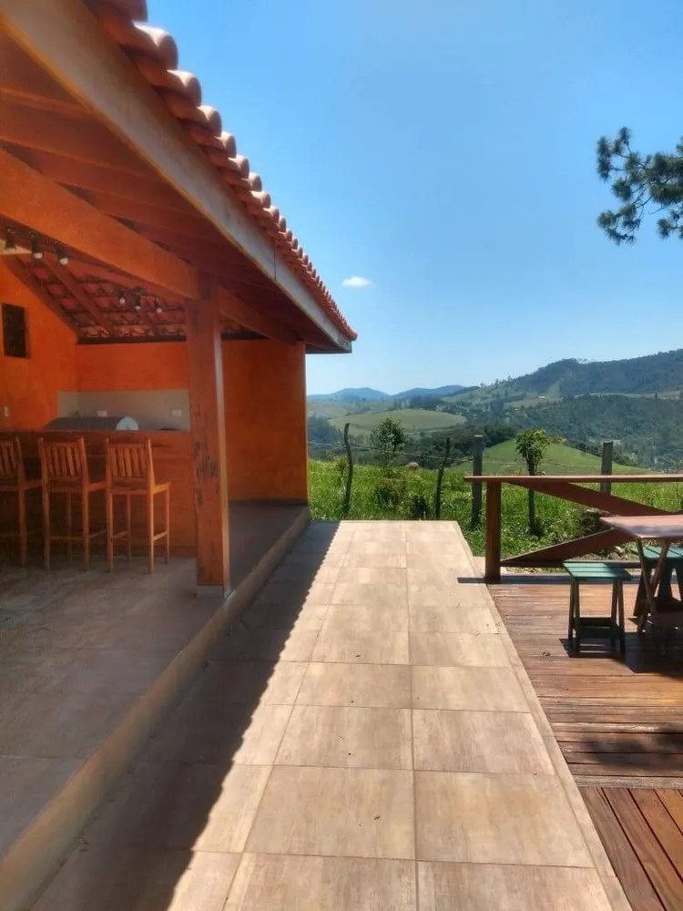 Chácara, 3 quartos, 2040 m² - Foto 3