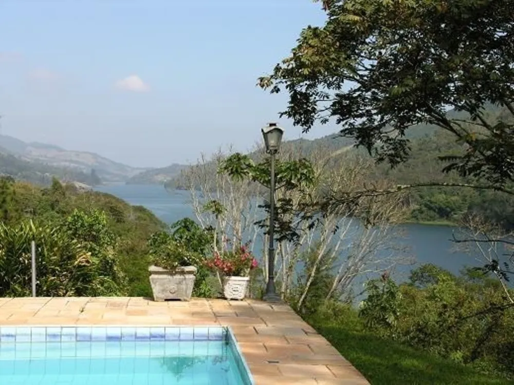 Hotel, 10 quartos, 40935 m² - Foto 1