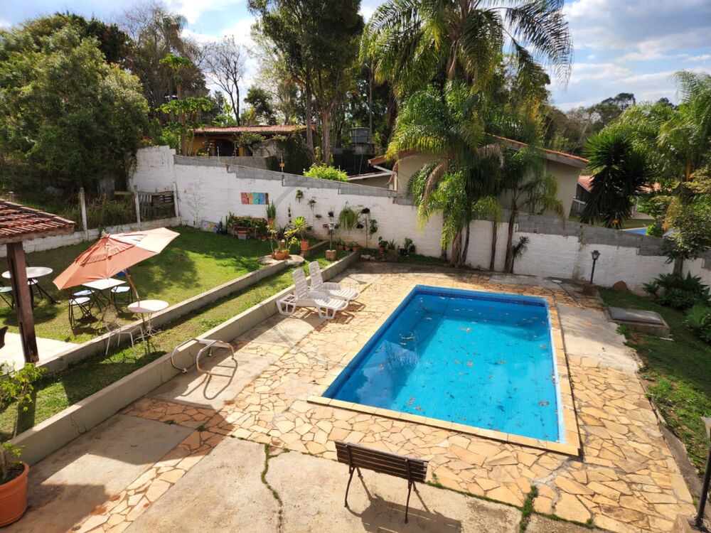 Chácara à venda com 4 quartos, 912m² - Foto 14