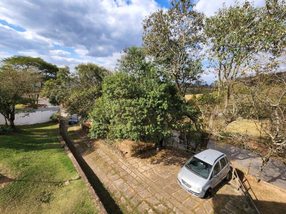 Chácara à venda com 4 quartos, 912m² - Foto 27