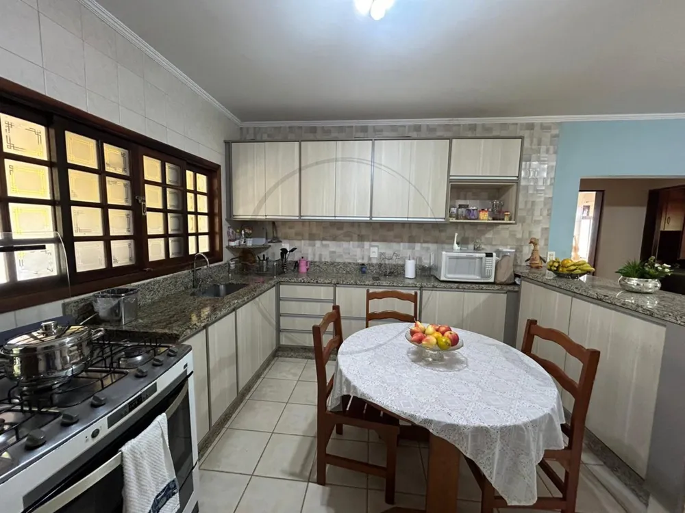 Chácara, 3 quartos, 1725 m² - Foto 7