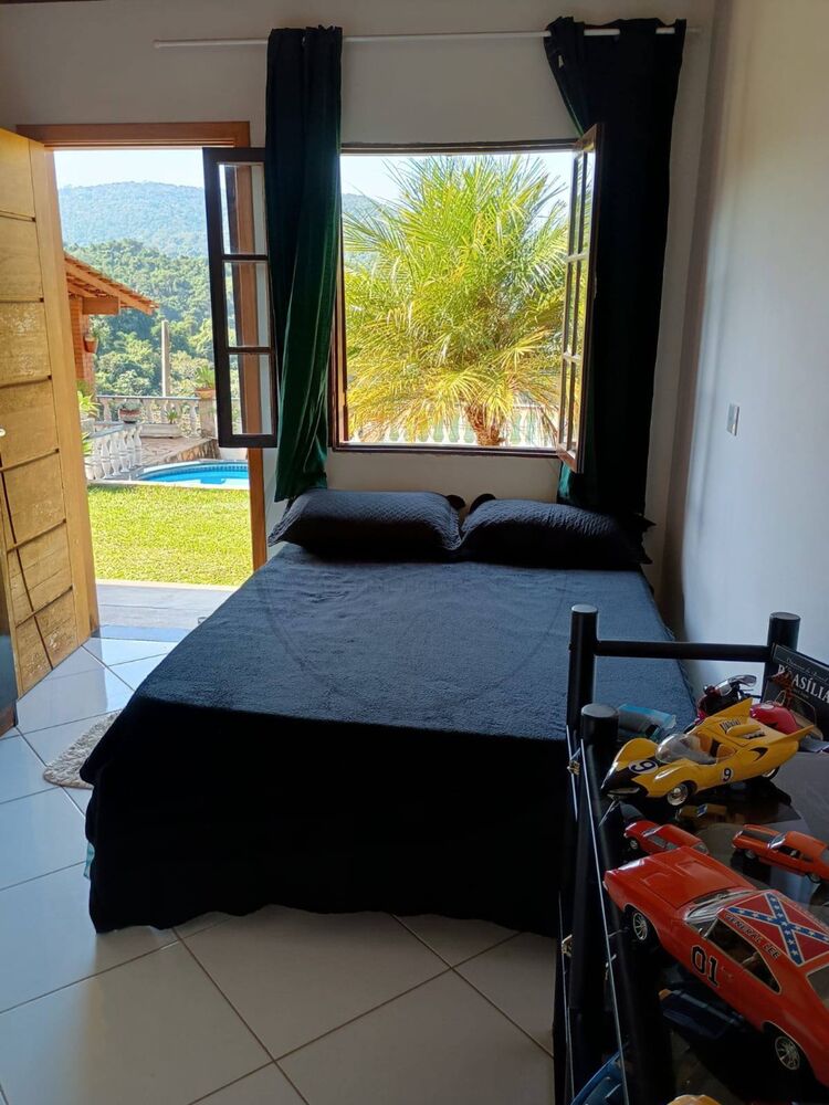 Chácara à venda com 3 quartos, 1000m² - Foto 2