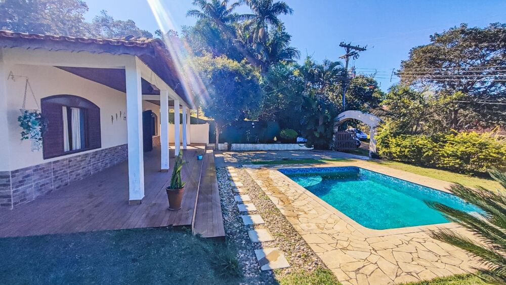 Chácara, 3 quartos, 1000 m² - Foto 1