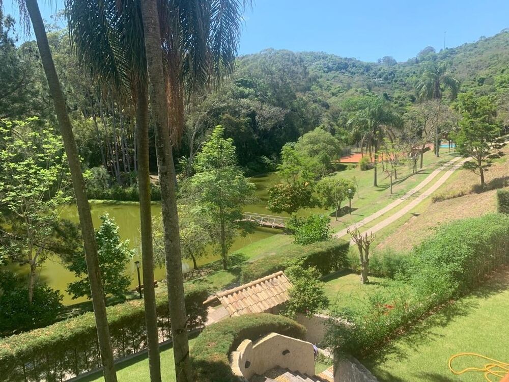 Casa de Condomínio à venda com 3 quartos, 900m² - Foto 2