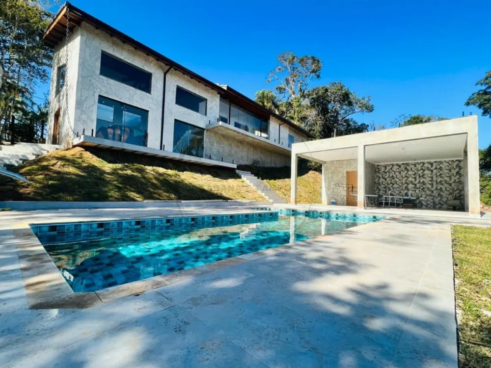 Chácara, 4 quartos, 910 m² - Foto 1