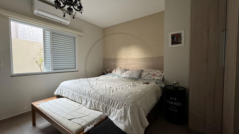 Casa à venda com 2 quartos, 360m² - Foto 10