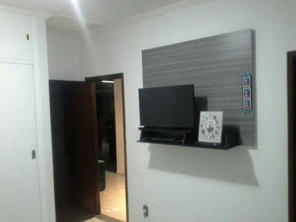 Casa, 6 quartos, 600 m² - Foto 13
