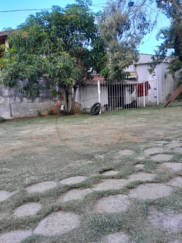 Casa à venda com 2 quartos, 480m² - Foto 12