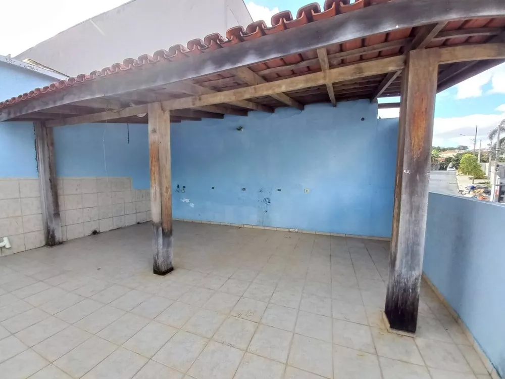 Casa, 4 quartos, 589 m² - Foto 1