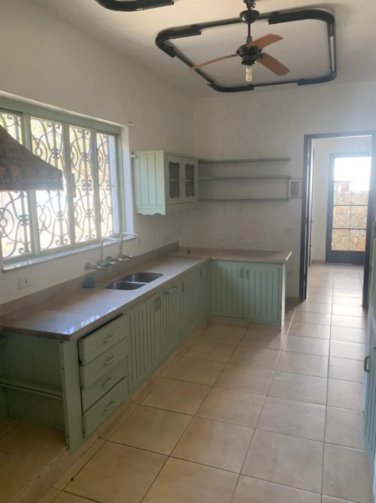 Casa, 4 quartos, 1780 m² - Foto 11