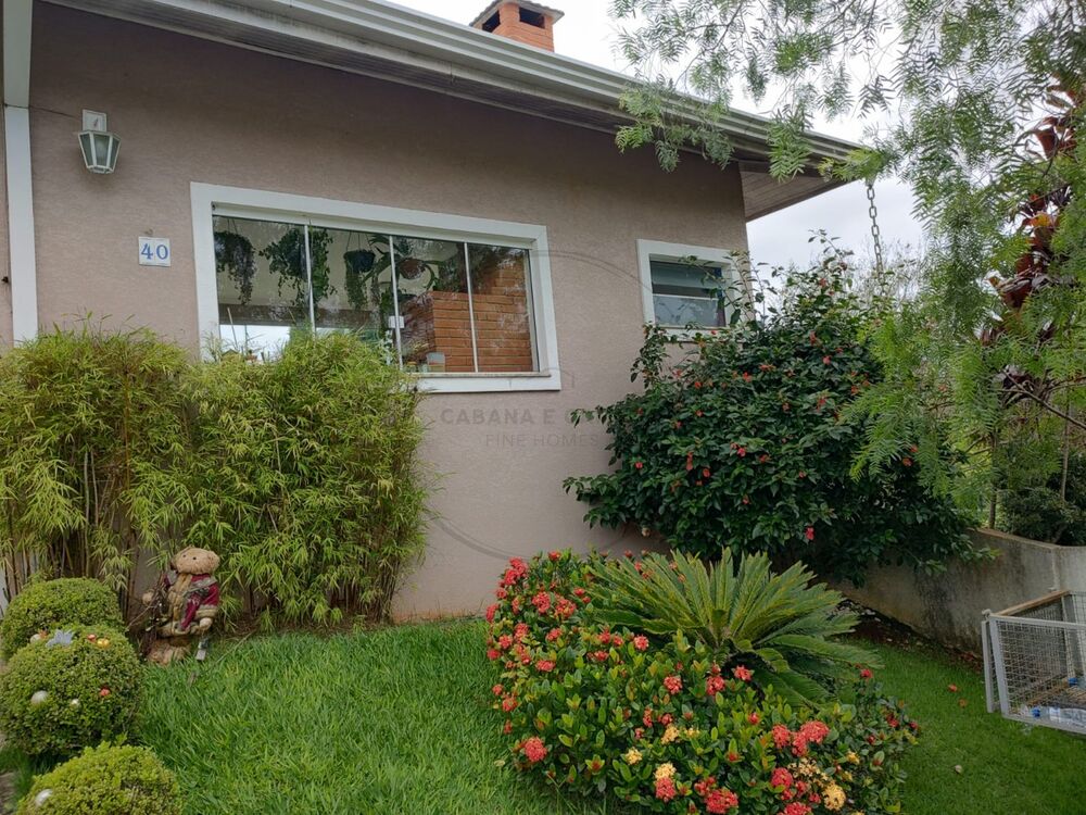 Casa de Condomínio à venda e aluguel com 4 quartos, 500m² - Foto 1