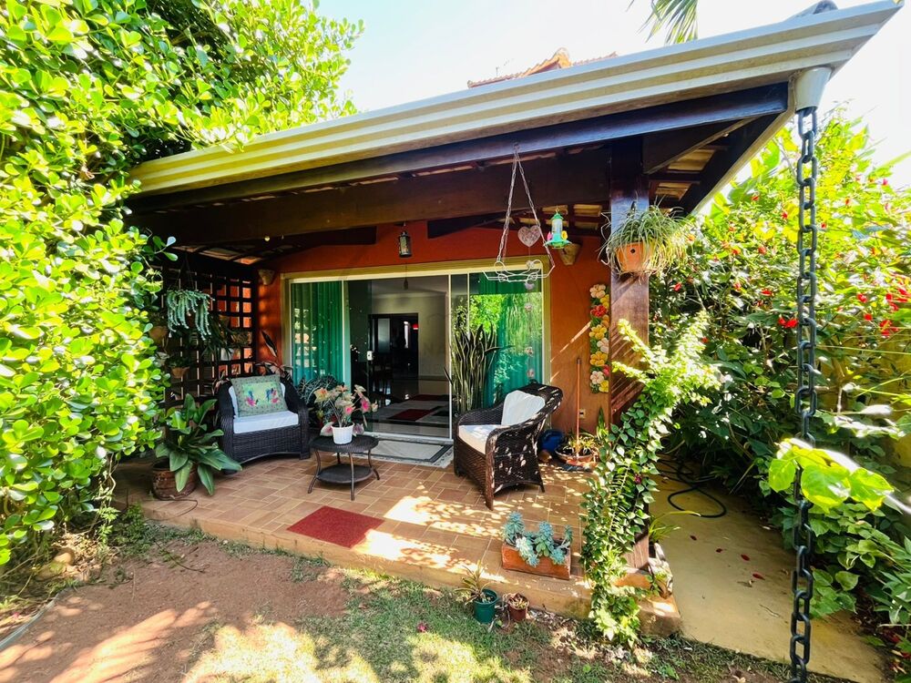 Casa à venda com 4 quartos - Foto 1