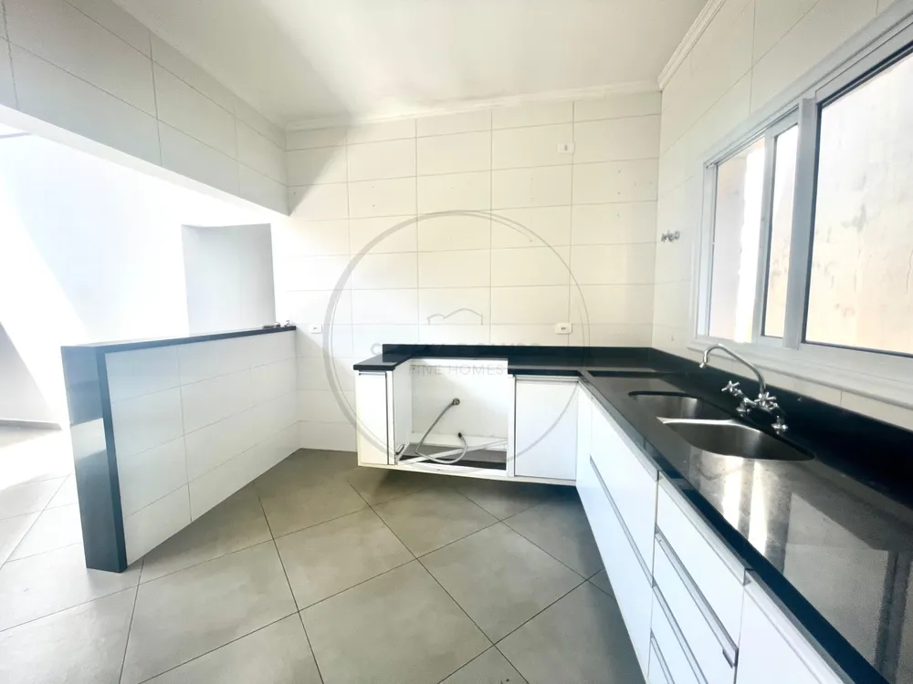 Chácara, 3 quartos, 730 m² - Foto 10