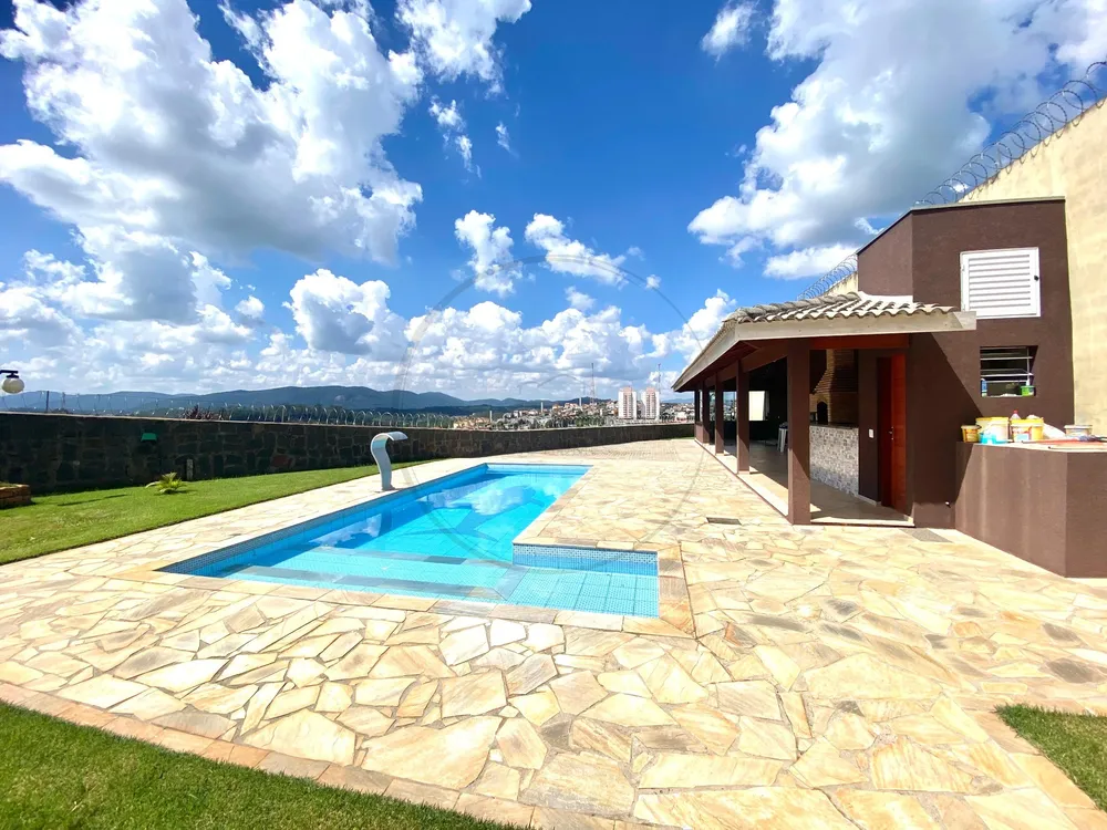 Chácara, 3 quartos, 730 m² - Foto 2
