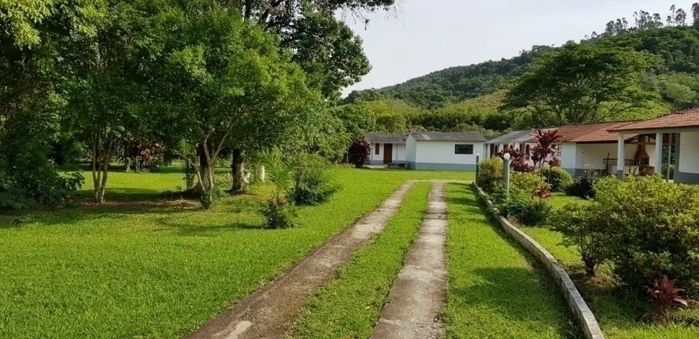 Sítio, 5 quartos, 27 hectares - Foto 3