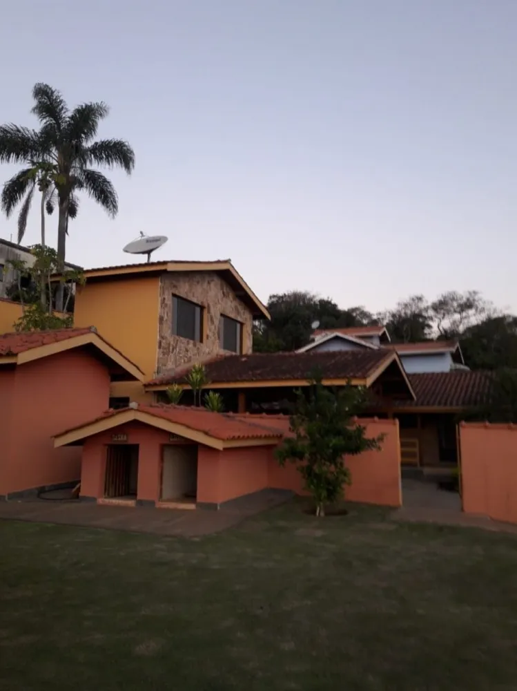 Chácara, 8 quartos, 2400 m² - Foto 12