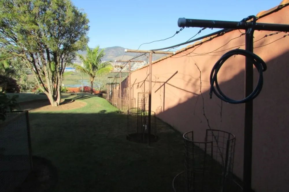 Chácara, 8 quartos, 2400 m² - Foto 13