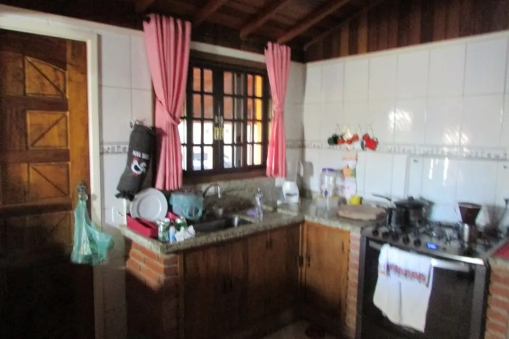 Chácara, 8 quartos, 2400 m² - Foto 9