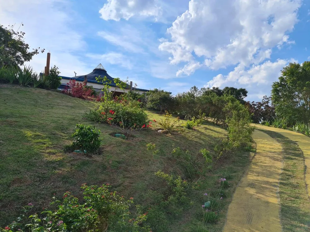 Chácara, 4 quartos, 1000 m² - Foto 1