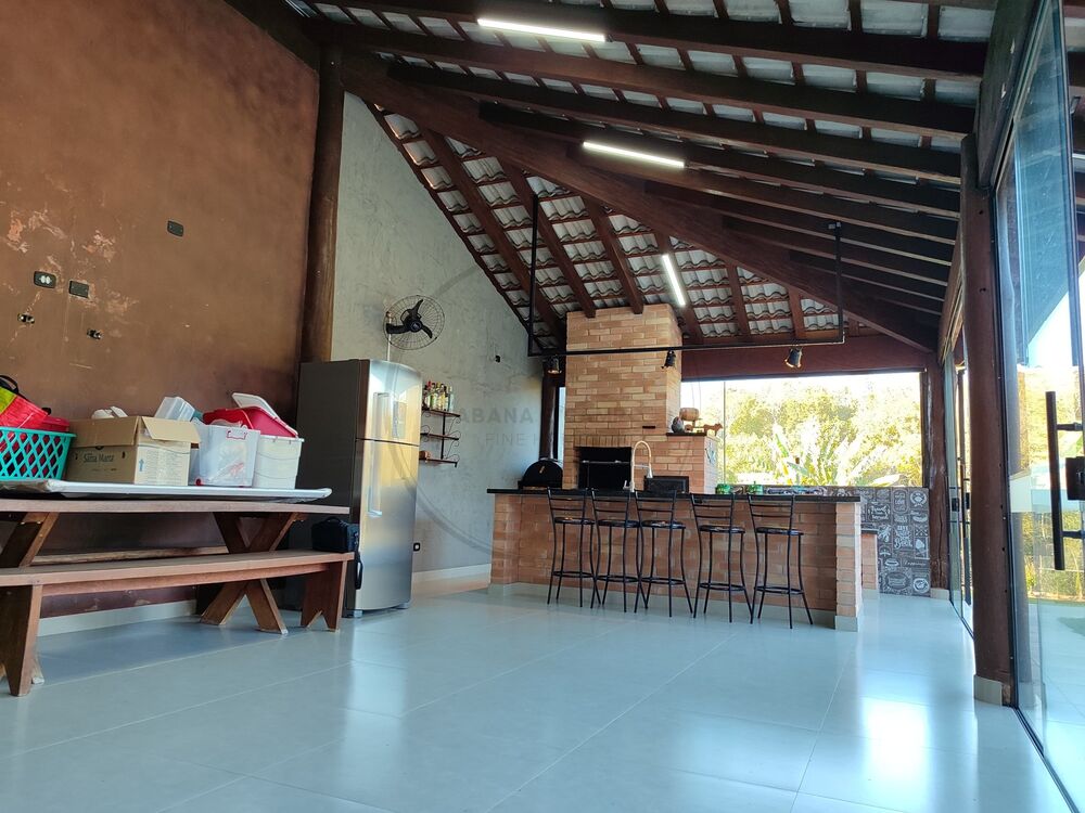 Chácara, 2 quartos, 1347 m² - Foto 9