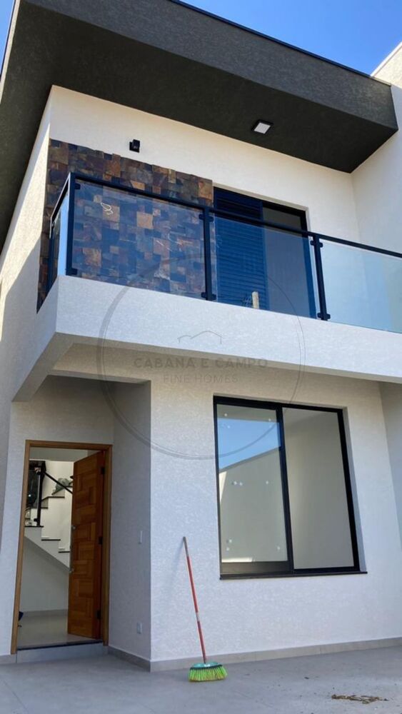Casa à venda com 3 quartos - Foto 1