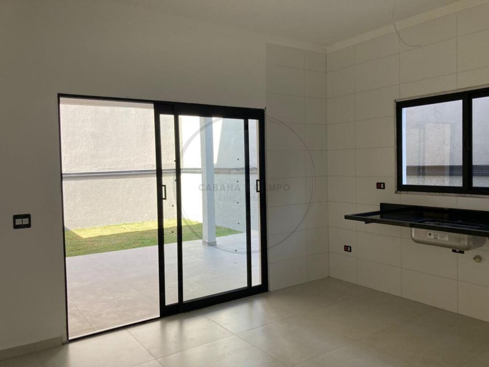 Casa à venda com 3 quartos - Foto 2