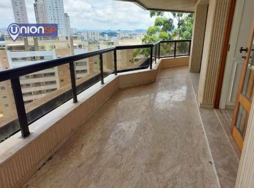 Apartamento, 3 quartos, 244 m² - Foto 2