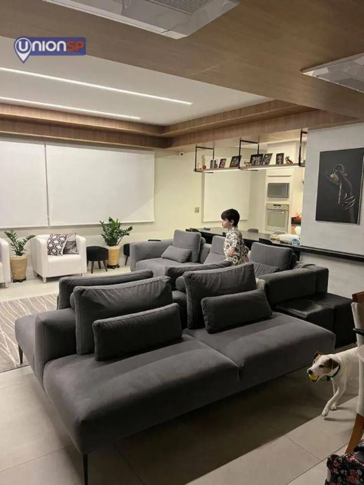 Apartamento, 3 quartos, 158 m² - Foto 1