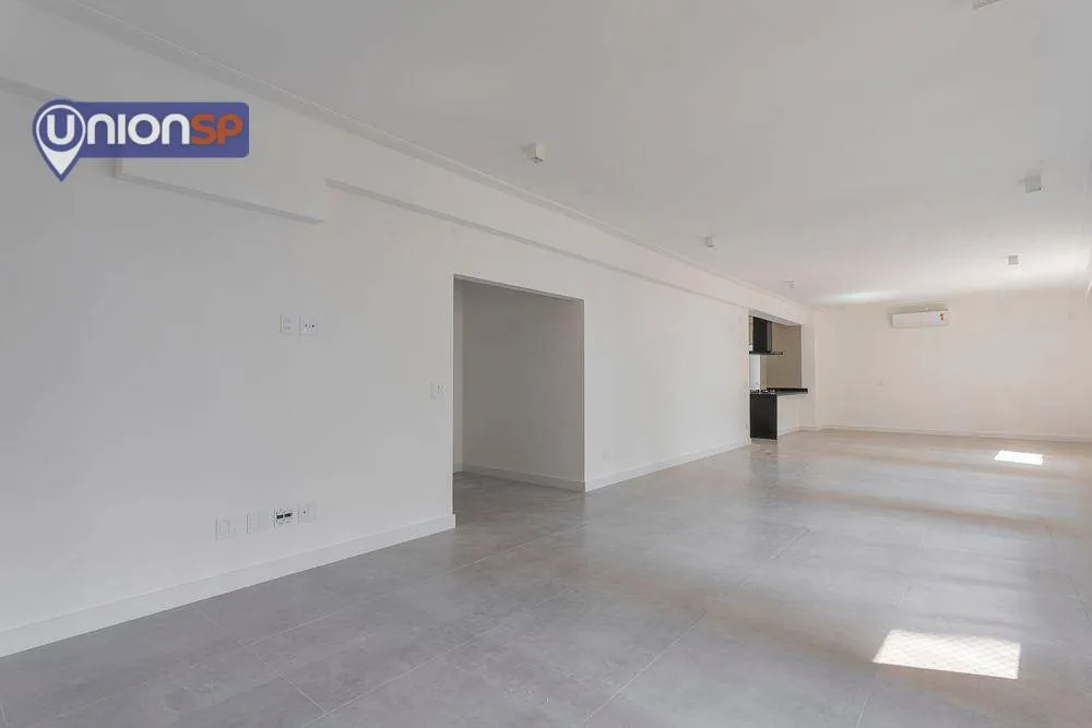 Apartamento, 3 quartos, 210 m² - Foto 1