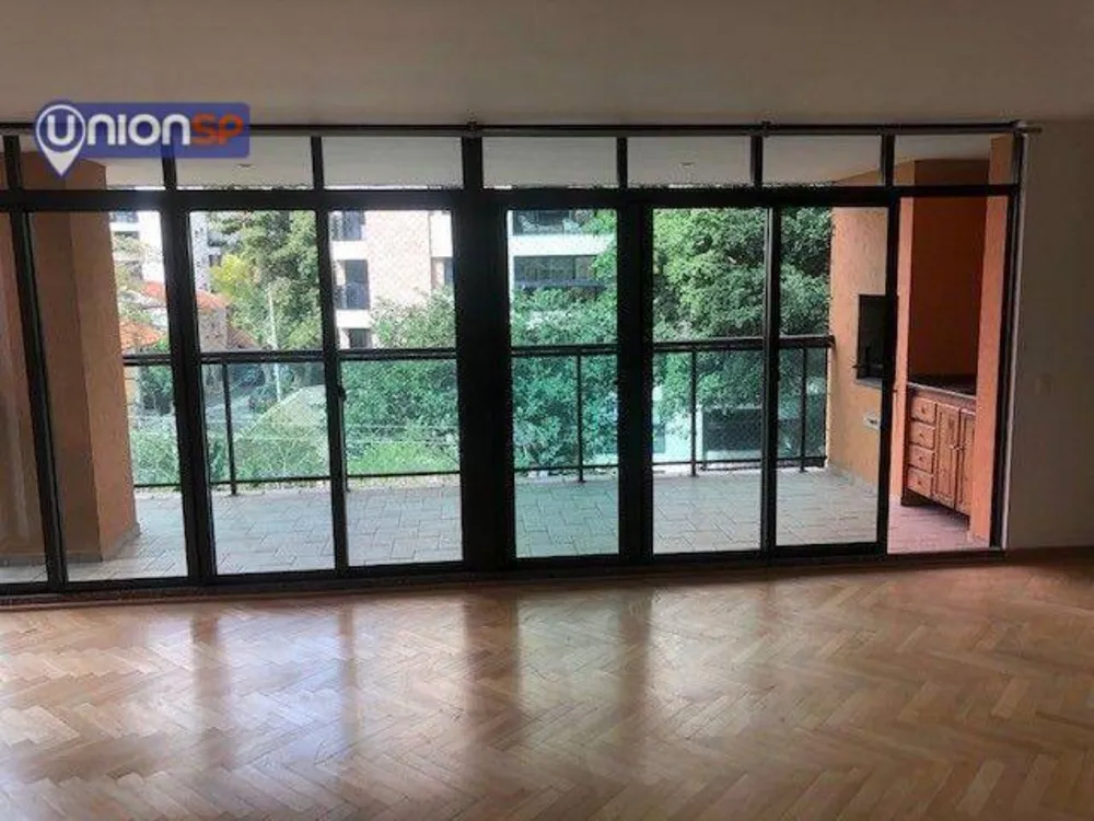 Apartamento, 3 quartos, 160 m² - Foto 1