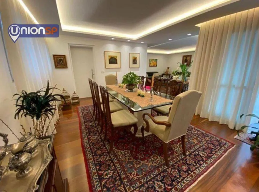 Apartamento, 3 quartos, 235 m² - Foto 1
