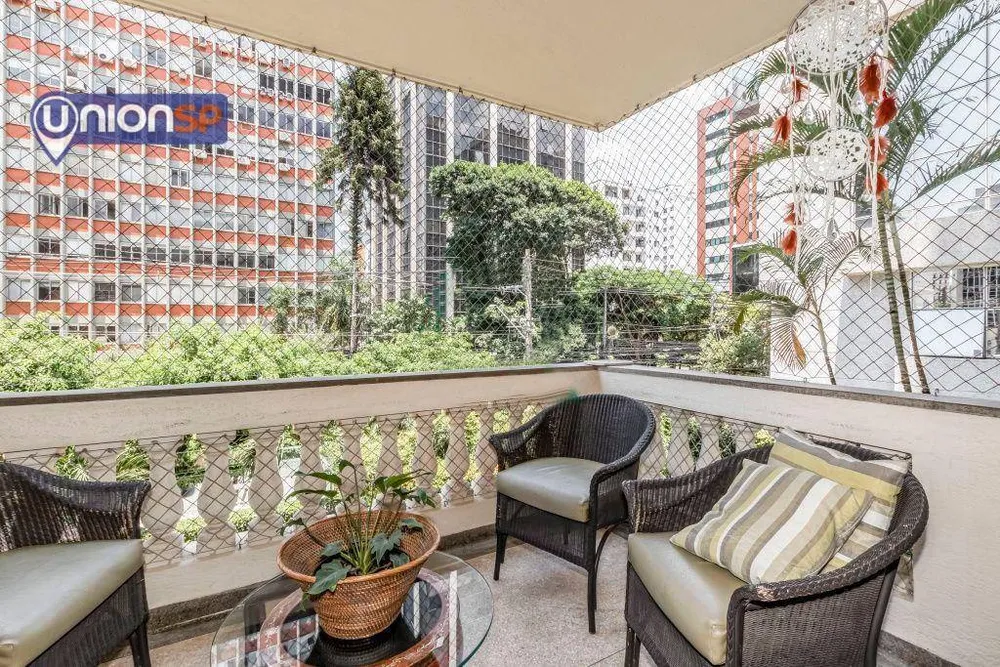 Apartamento, 3 quartos, 158 m² - Foto 1