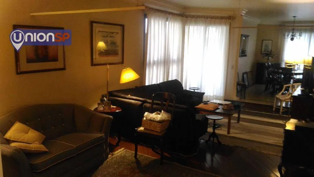 Apartamento, 3 quartos, 155 m² - Foto 1