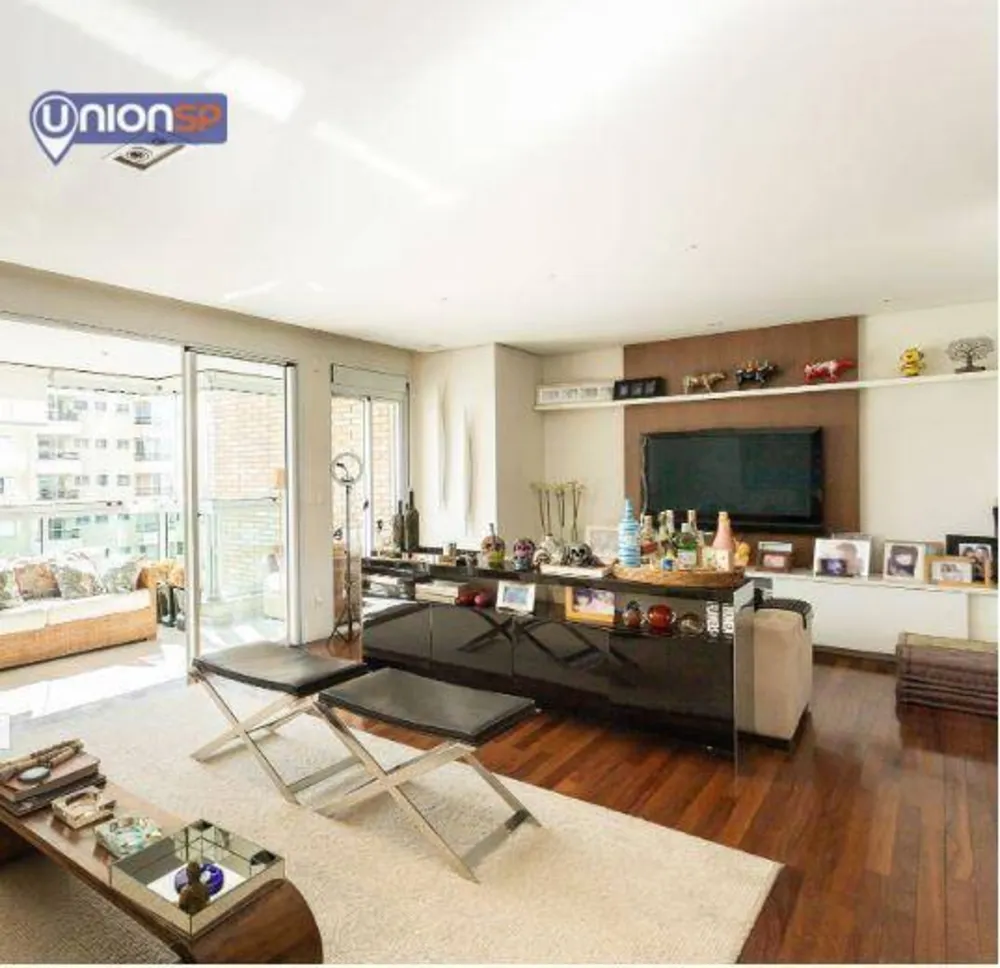 Apartamento, 3 quartos, 154 m² - Foto 1