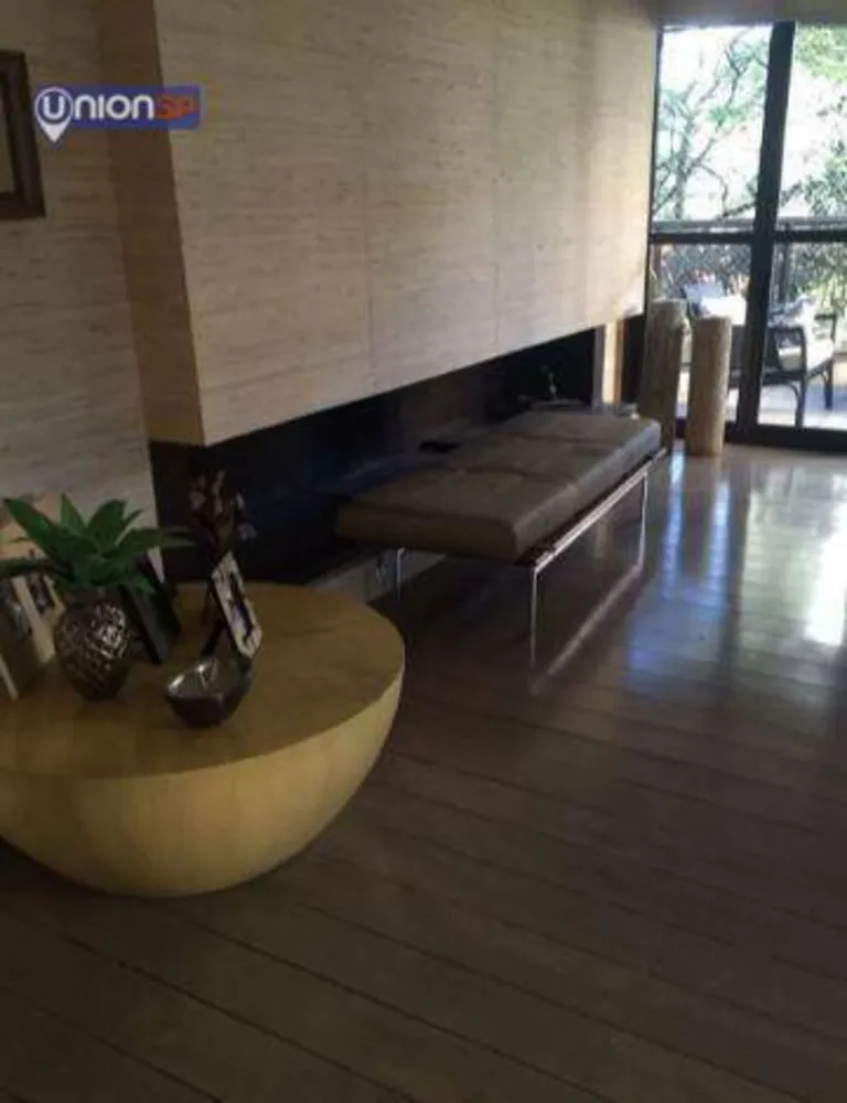 Apartamento, 4 quartos, 245 m² - Foto 2