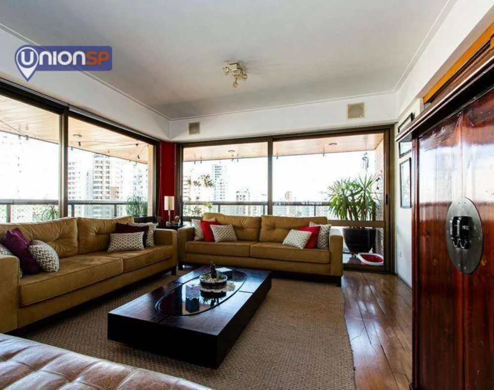 Apartamento, 4 quartos, 241 m² - Foto 1
