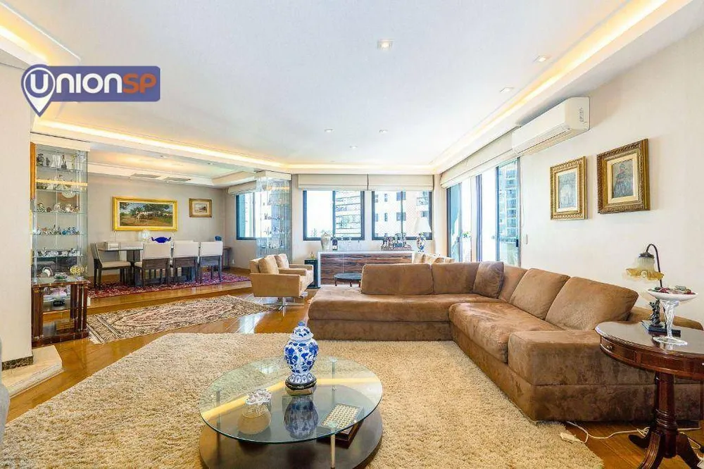 Apartamento, 3 quartos, 200 m² - Foto 1