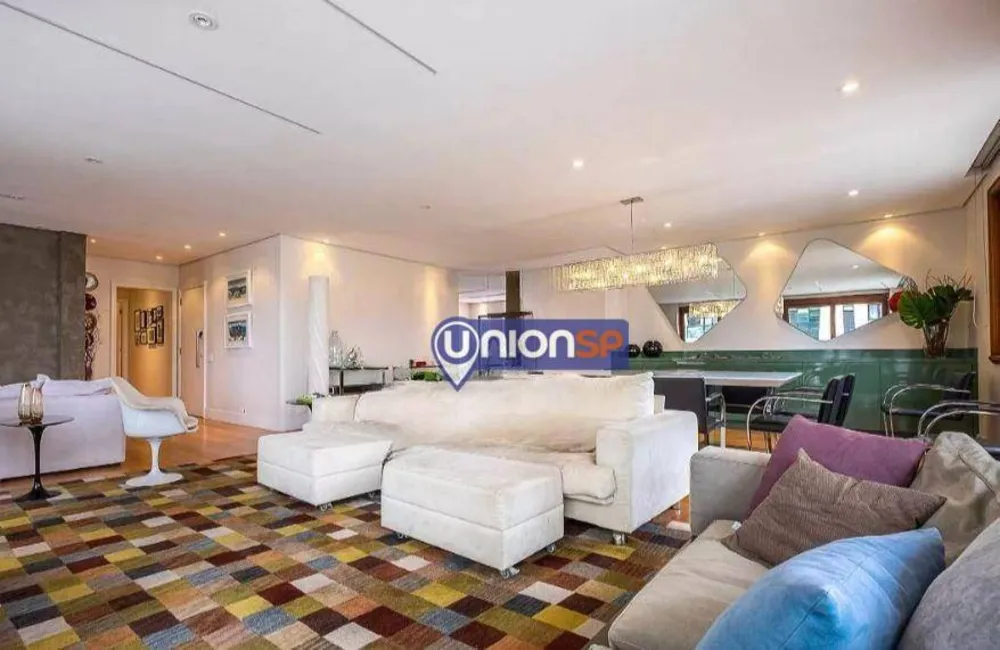 Apartamento, 4 quartos, 246 m² - Foto 2